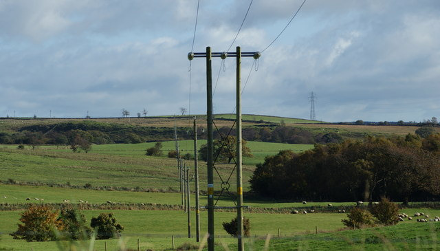 uk broadband electricity poles